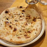 Garlic naan at Cinnamon in Sitges