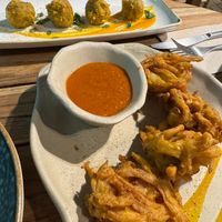 Potato croquettes + Onion bhaji at Cinnamon in Sitges