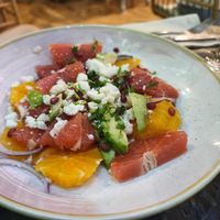 Ensalada con fruta at Cinnamon in Sitges
