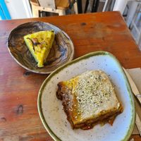 Lasaña y tortilla española vegana at Sa Gulita in Ibiza
