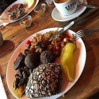 Vegan/Vegetarian brunch at Bei Frau Nanna in Frankfurt
