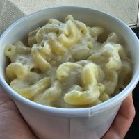 Mac & cheese at Vida's Plant Based Butcher in Columbus