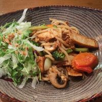 Veggie stir-fry with udon noodles at Glory Restaurant in Berlin