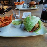 Beyond Meat Burger without bread and fries with guacamole at The ASH in Aachen
