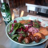 Dragon bowl. at Vegeta - Rue Reaumur in Paris