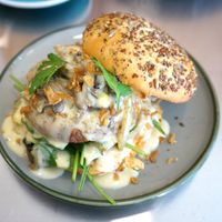 Sando at Vegeta - Rue Reaumur in Paris