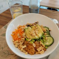 Protein poké with heura pb-chickn and edamame as extra #Veganuary at Kinoa in Malaga