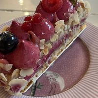 Veganes Waldbeer Sweetie  at Isabella Glutenfrei Patisserie in Cologne