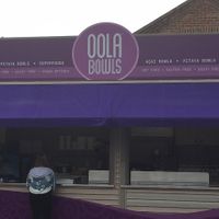 Store front at Oola Bowls - The Boardwalk in Hershey