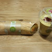 Edi's vegi wrap and chia pudding at Hitzberger - Neumarkt Oerlikon in Zurich