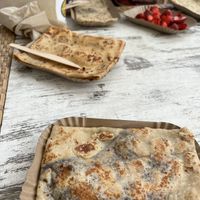 Bionella-Banane, Bionell-Marzipan, einer ohne alles + Erbeeren für das Kind und einen Chilli-Cheese-Crêpes   at Strandcreperie in Scharbeutz