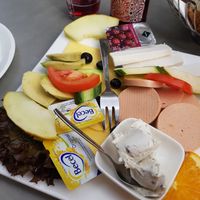 Veganes Frühstück at Cafe Mitte in Peine