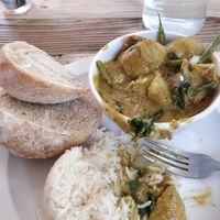 Vegan curry with rice and sourdough roll at Bang in Wells in Wells-next-the-sea