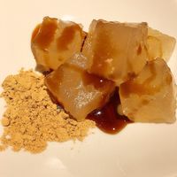 Warabi mochi accidently vegan sweets at Nana's Green Tea in Tokyo