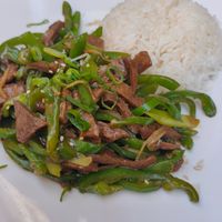 Ternera vegana con pimientos verdes (Menú) at Sawadika in Zaragoza