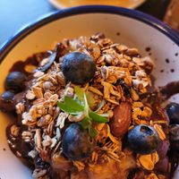 Apple pie coconut porridge at Seven Sundays in Hannover