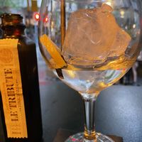 Gin and tonic   at Chez Kessler in Barcelona