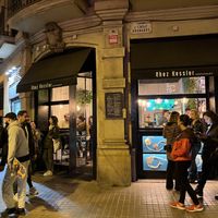 vista del exterior  at Chez Kessler in Barcelona