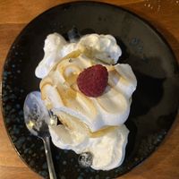 Dreamy and light lemon meringue   at Chez Kessler in Barcelona