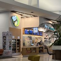 The restaurant storefront   at SFO - Mama Go's Filipino Cuisine - T1 in South San Francisco