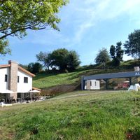 hotel and albergue at Hotel Casa Sueño in Salas