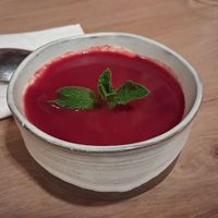 Panna-cotta à la framboise at Lipopette in Lyon