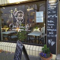 store front at Omi Backt in Bochum
