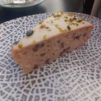 Tarta de pistacho y plátano at Craft Coffee in Almeria