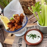 buffalo wings at Grá Irish Gastropub in Mallorca