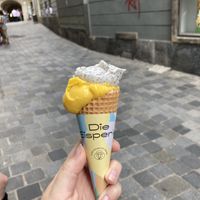 Mango + Poppy (One mixed scoop)  at Eisperle - Färbergasse in Graz