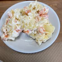 Aperitivo de ensaladilla vegana at El Sarao de Lara in Las Rozas De Madrid