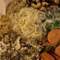 Curry plate  at Mirisata in Portland