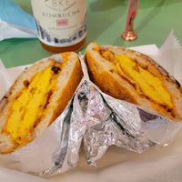 Amazing vegan BLT at Guevara's in Brooklyn