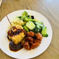   at Li Yuan 利源素食 in Central Singapore