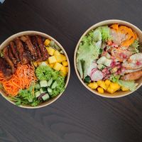All Vegan Bowl und Rainbow Bowl at All Vegan in Hannover