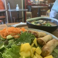 Nem Bowl+ Udon-Nudelsuppe at All Vegan in Hannover