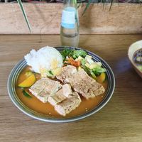 Curry bowl at All Vegan in Hannover
