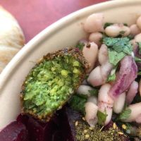 Look at how beautiful the falafel looks inside 😃 at Levantini in Maastricht