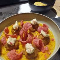 Polpettine di legumi all'orientale (veg) at Nero Pece Naturalmente in Bassano Del Grappa