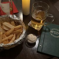 Chips with vegan mayonnaise   at O'Toole's Schmiede in Nuremberg