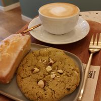 Matcha cookie and citron financier at Michel MaBelle in Bordeaux