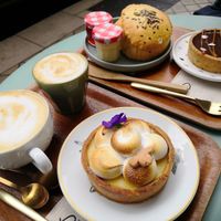 Desayuno increible at Michel MaBelle in Bordeaux