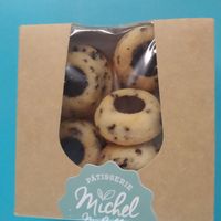 Minis tigrés amande ganache au chocolat. at Michel MaBelle in Bordeaux