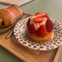 Pastries at Michel MaBelle in Bordeaux