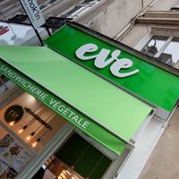 Facade at Eve, la sandwicherie végétale in Paris