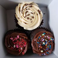 Vegan cupcakes at Corina Bakery in Tacoma