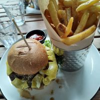  at Maxwell's in London