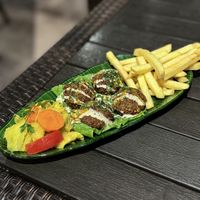 ファラッフェル＆ピクルスセット (Falafel. pickles set) ¥990 at Millis Dining Bar ミリスダイニングバー in Sendai