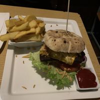 Fünfhaus Burger  #Veganuary at HAWIDERE in Vienna