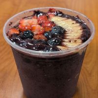 Acai frozen superfood smoothie bowl at Ohana Food Co in Flagler Beach